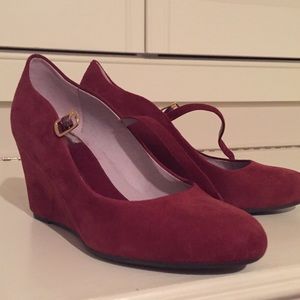 Johnston & Murphy wedge Mary Jane size 6
